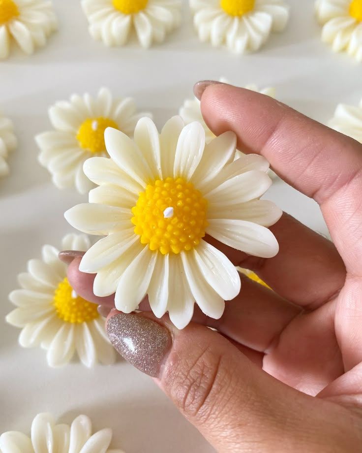 Daizy Scented Floating Candle