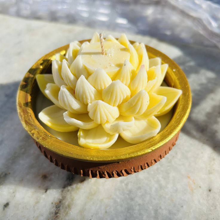 Lotus Perfumed Candle