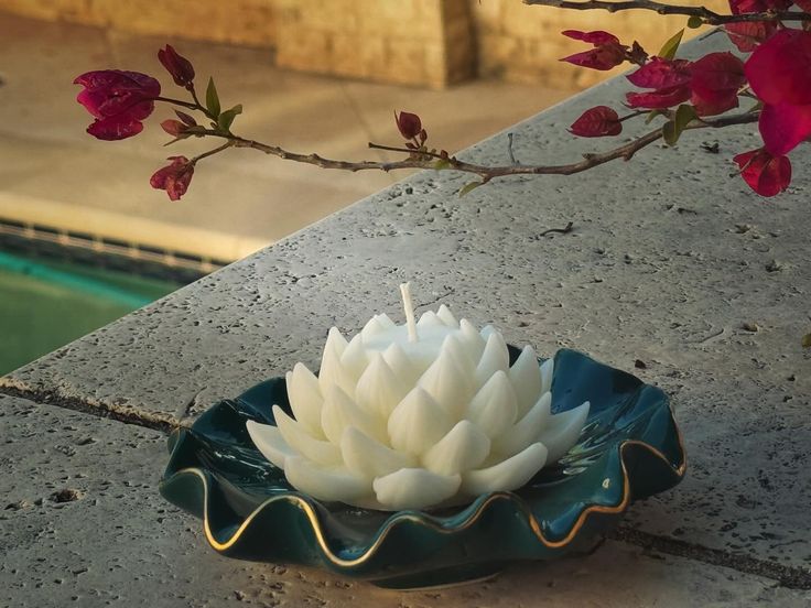 Lotus Perfumed Candle